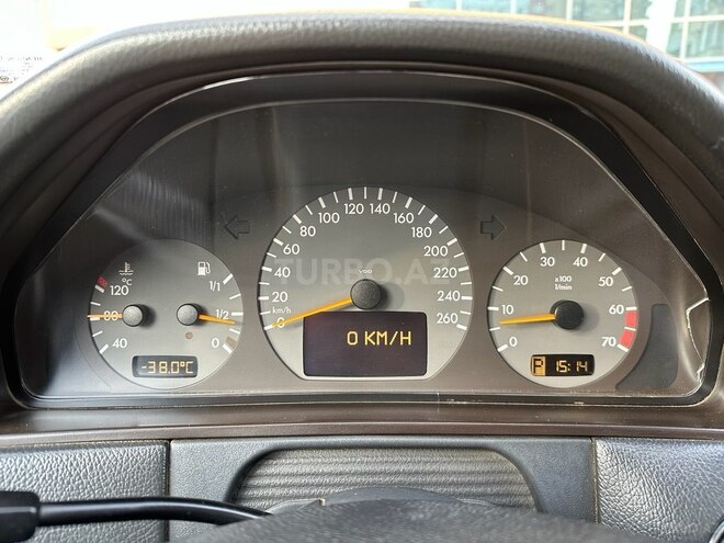 Mercedes E 320 2000, 514,100 km - 3.2 l - Bakı
