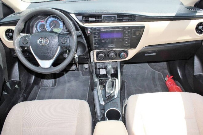 Toyota Corolla 2019, 82,000 km - 1.8 l - Bakı