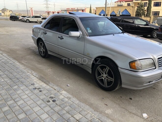 Mercedes C 200 1999, 286,056 km - 2.0 l - Bakı