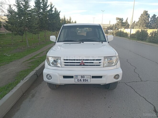 Mitsubishi Pajero io 1999, 300,200 km - 1.8 l - Sumqayıt