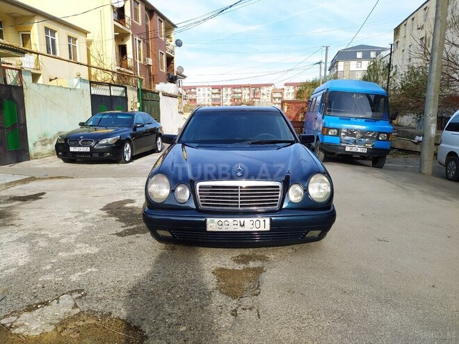 Mercedes E 240 1998, 289,746 km - 2.4 l - Bakı
