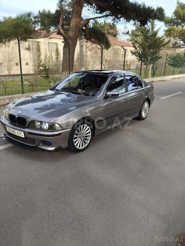 BMW 520 1999, 300,000 km - 2.0 l - Bakı