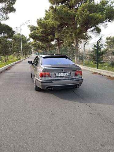 BMW 520 1999, 300,000 km - 2.0 l - Bakı