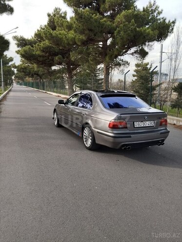 BMW 520 1999, 300,000 km - 2.0 l - Bakı