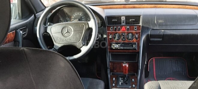 Mercedes C 200 1998, 296,762 km - 0.2 l - Saatlı