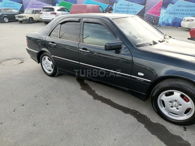 Mercedes C 200 1998, 296,762 km - 0.2 l - Saatlı