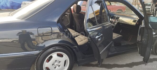Mercedes C 200 1998, 296,762 km - 0.2 l - Saatlı