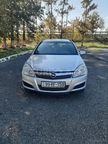 Opel Astra 2009, 238,000 km - 1.7 l - Yevlax