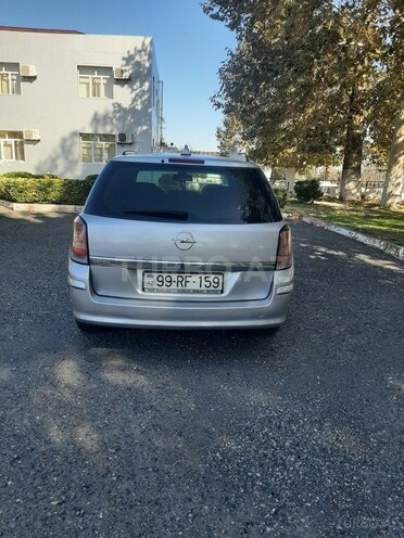 Opel Astra 2009, 238,000 km - 1.7 l - Yevlax