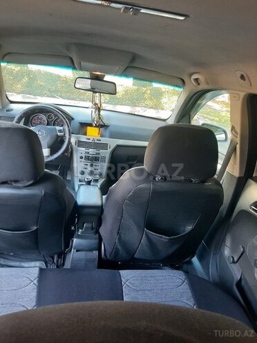 Opel Astra 2009, 238,000 km - 1.7 l - Yevlax
