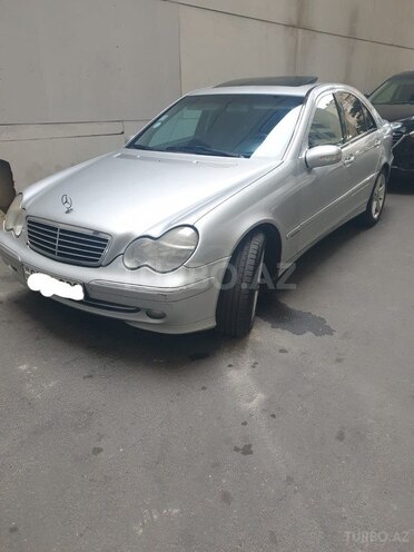 Mercedes C 240 2001, 310,000 km - 2.4 l - Bakı