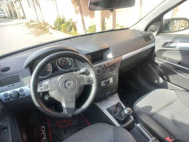 Opel Astra 2006, 263,123 km - 1.4 л - Bakı