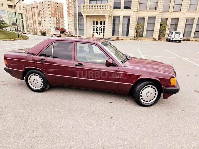 Mercedes 190 1993, 322,256 km - 2.0 л - Bakı