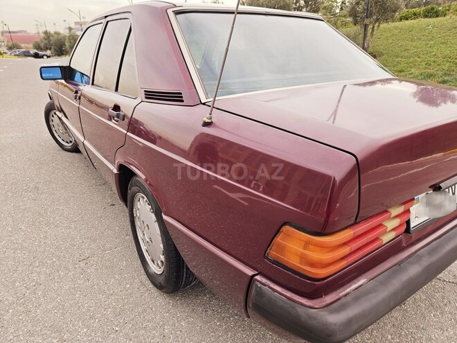 Mercedes 190 1993, 322,256 km - 2.0 л - Bakı