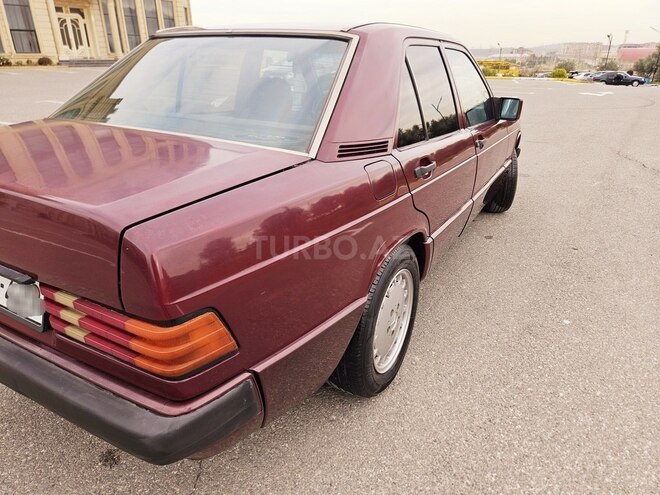 Mercedes 190 1993, 322,256 km - 2.0 л - Bakı
