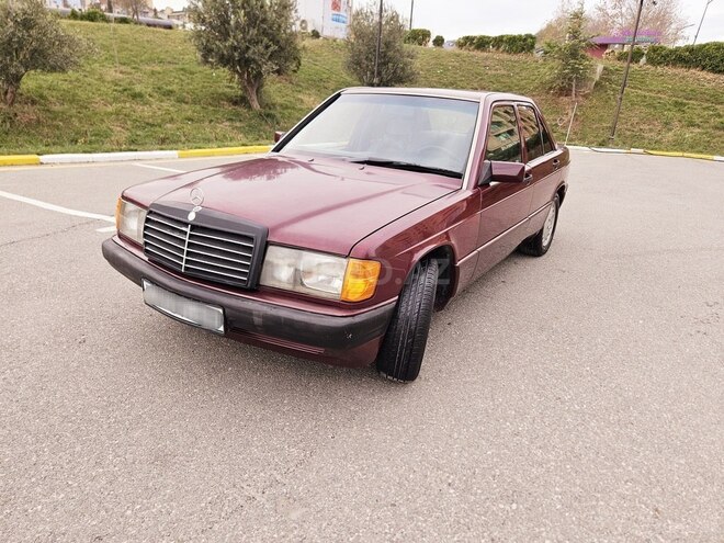 Mercedes 190 1993, 322,256 km - 2.0 л - Bakı