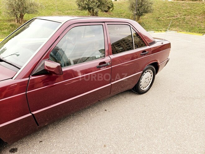 Mercedes 190 1993, 322,256 km - 2.0 л - Bakı