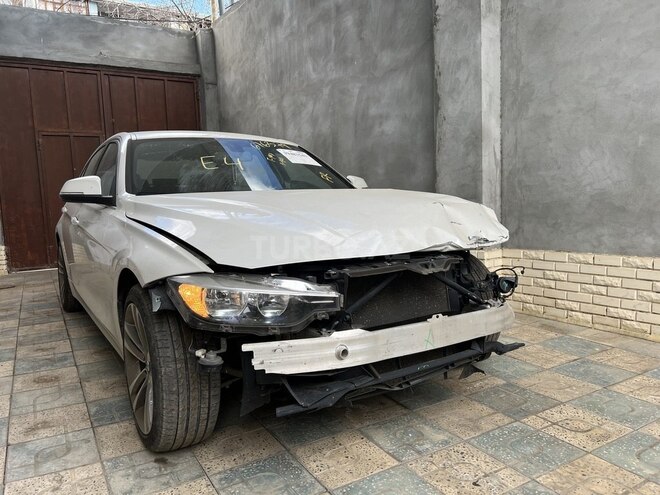 BMW 330 2017, 179,088 km - 2.0 l - Gəncə