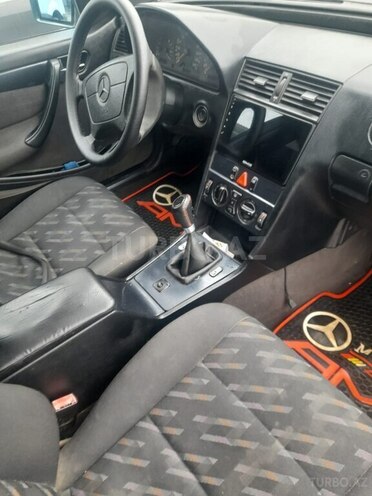 Mercedes C 180 1998, 316,500 km - 1.8 l - Bakı