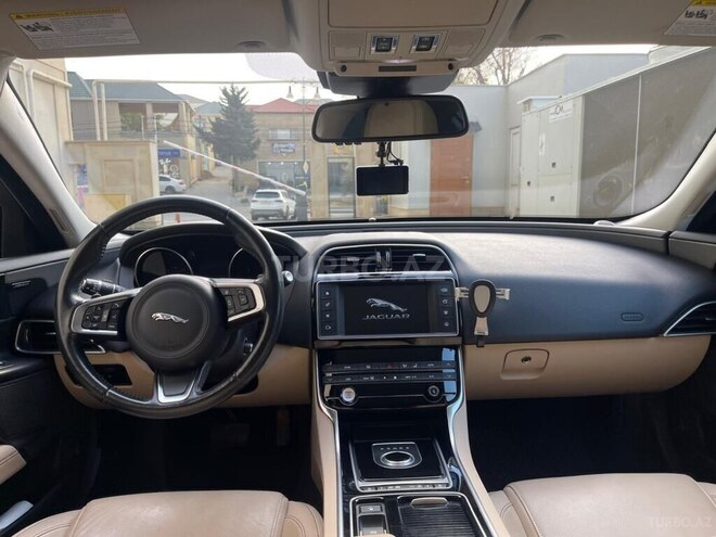 Jaguar XE 2017, 74,000 km - 2.0 l - Gəncə