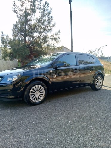 Opel Astra 2009, 201,000 km - 1.4 l - Balakən
