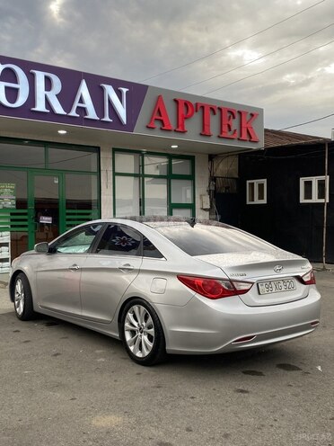 Hyundai Sonata 2012, 208,574 km - 2.4 l - Quba