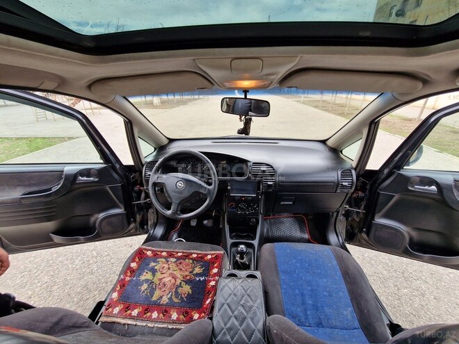 Opel Zafira 2002, 281,181 km - 2.2 l - Sumqayıt