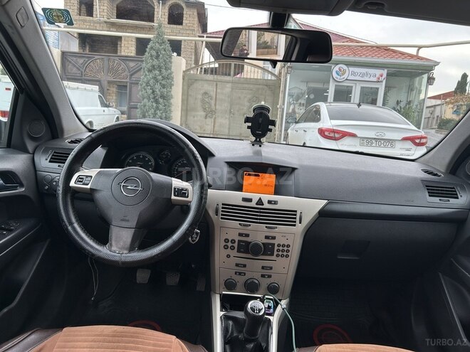 Opel Astra 2008, 235,000 km - 1.4 l - Bakı
