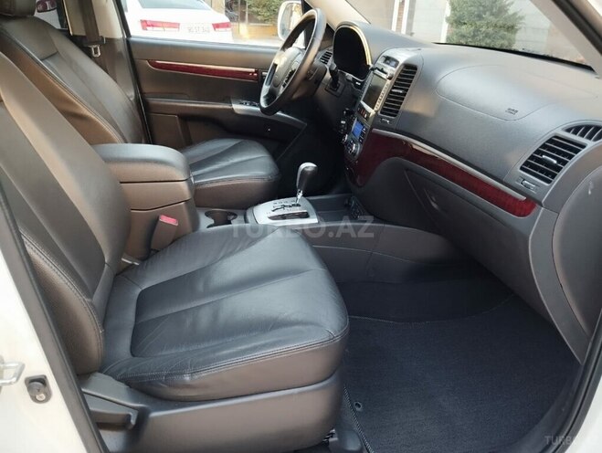 Hyundai Santa Fe 2010, 198,000 km - 2.0 л - Bakı