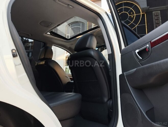 Hyundai Santa Fe 2010, 198,000 km - 2.0 л - Bakı