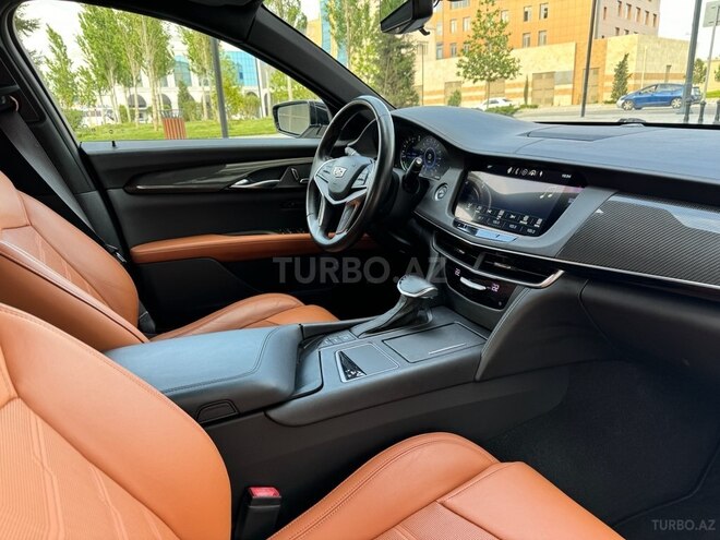 Cadillac  2017, 60,000 km - 2.0 л - Bakı