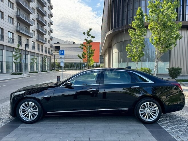 Cadillac  2017, 60,000 km - 2.0 л - Bakı