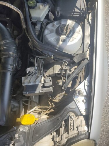 Mercedes C 200 2002, 450,000 km - 2.0 l - Bakı