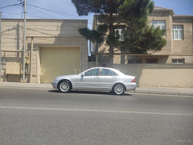 Mercedes C 200 2002, 450,000 km - 2.0 l - Bakı