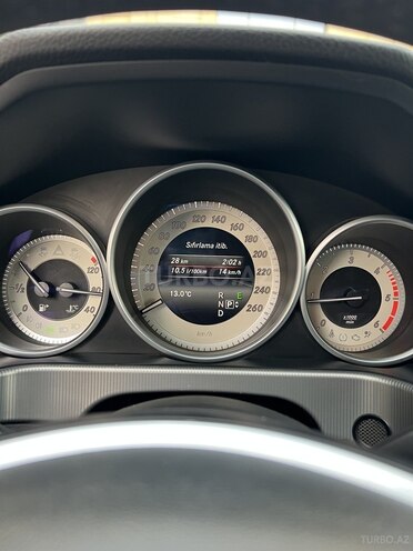 Mercedes E 220 d 2013, 187,200 km - 2.2 l - Bakı