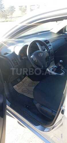 Toyota Corolla 2007, 310,000 km - 1.4 l - Salyan
