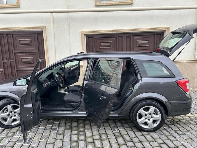 Opel Astra 2009, 165,000 km - 1.4 l - Bakı