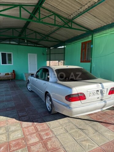 Mercedes E 270 2000, 370,000 km - 2.7 l - İmişli