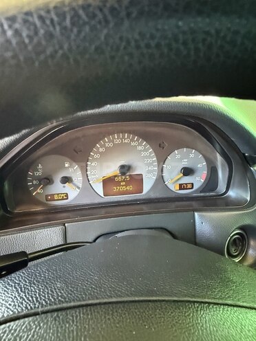 Mercedes E 270 2000, 370,000 km - 2.7 l - İmişli