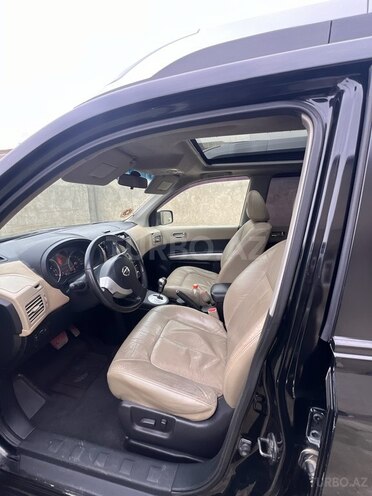Nissan X-Trail 2010, 180,000 km - 2.5 л - Bakı