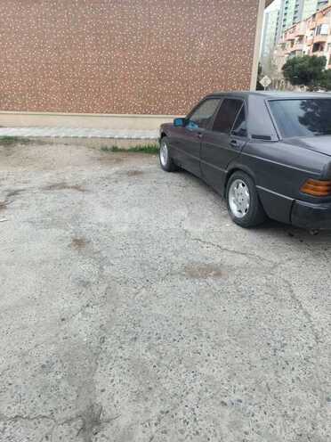 Mercedes 190 1985, 222,000 km - 2.0 l - Bakı