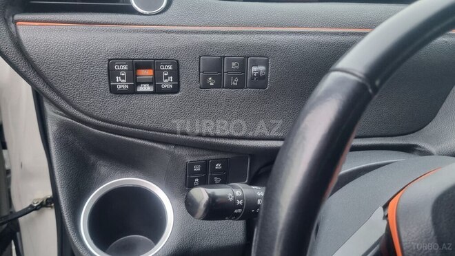 Toyota Sienta 2016, 75,000 km - 1.5 l - Bakı