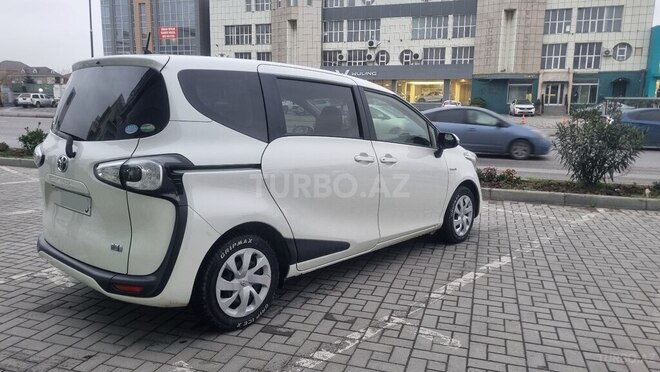 Toyota Sienta 2016, 75,000 km - 1.5 l - Bakı