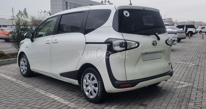 Toyota Sienta 2016, 75,000 km - 1.5 l - Bakı