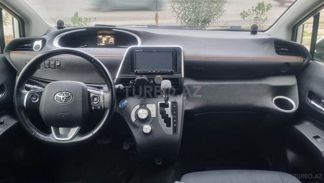 Toyota Sienta 2016, 75,000 km - 1.5 l - Bakı