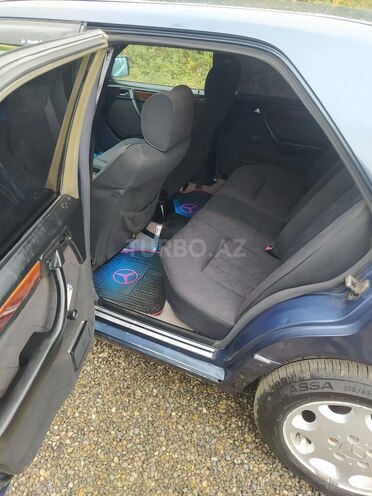 Mercedes E 200 1990, 434,849 km - 2.0 l - Masallı