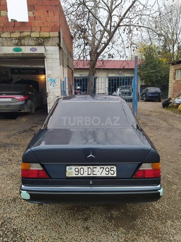 Mercedes E 200 1990, 434,849 km - 2.0 l - Masallı