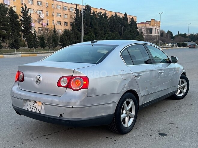 Volkswagen Passat 2005, 225,000 km - 2.0 l - Bakı