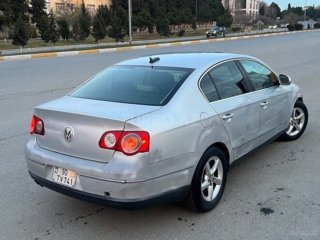 Volkswagen Passat 2005, 225,000 km - 2.0 l - Bakı