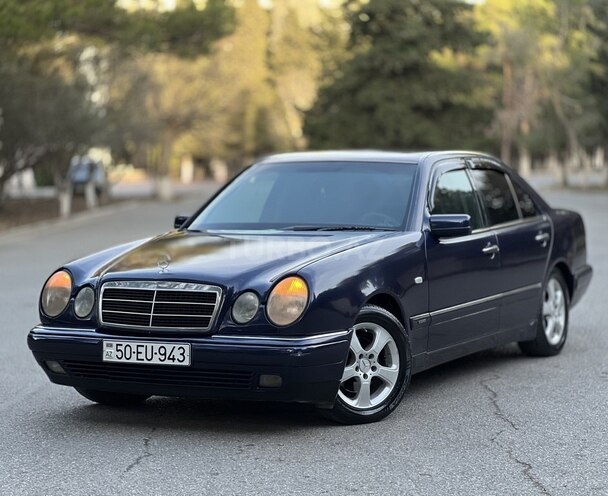 Mercedes E 200 1997, 257,800 km - 2.0 л - Bakı